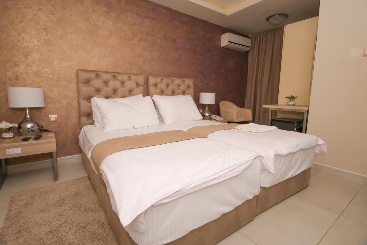 Hotel Bajadera Lux Belgrad Zewnętrze zdjęcie